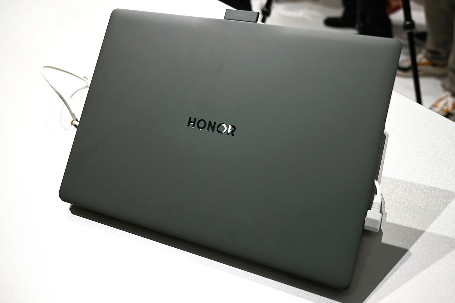 Honor MagicBook Art 14: Descubra a Inovadora Câmera Modular que Transformará Seu Mundo